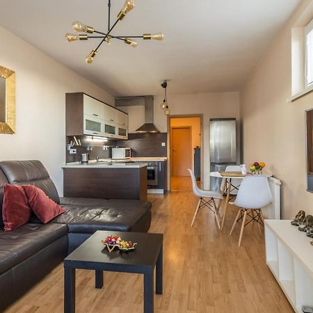 Apartmán v Aleji Bratislava Exterior foto
