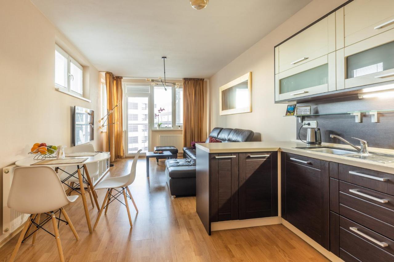 Apartmán v Aleji Bratislava Exterior foto